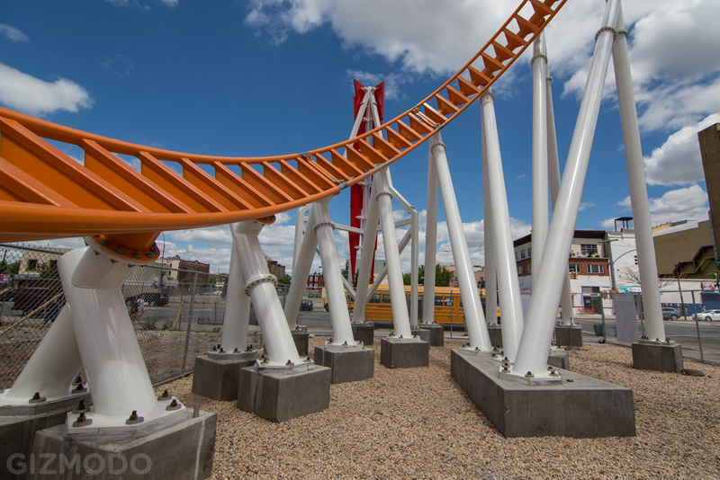 Illustration for article titled Coney Island's Newest Roller Coaster Is Narrower Than Most Apartments